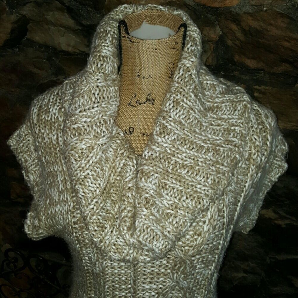 MUDD Sweater‎ - Picture 2 of 5